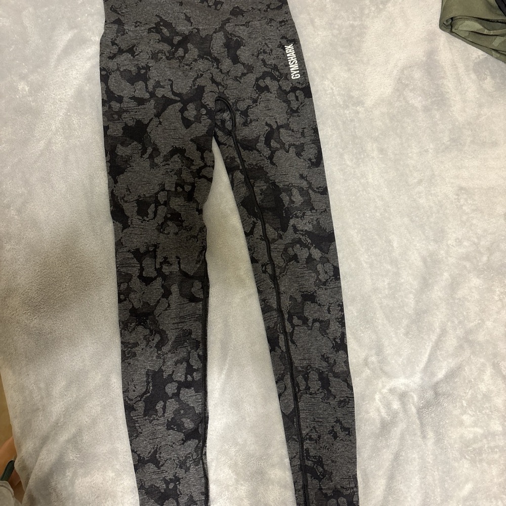 Black and Gray Camouflage Leggings